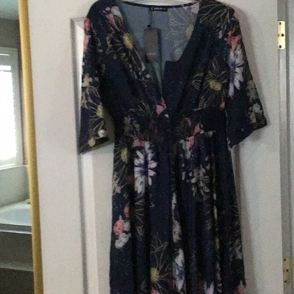 NWT Maxi dress with flowers